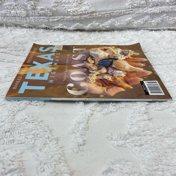 TEXAS HIGHWAYS Magazine Hooked on Gar Infinite Waves Treasures from the Coast - Picture 6 of 6